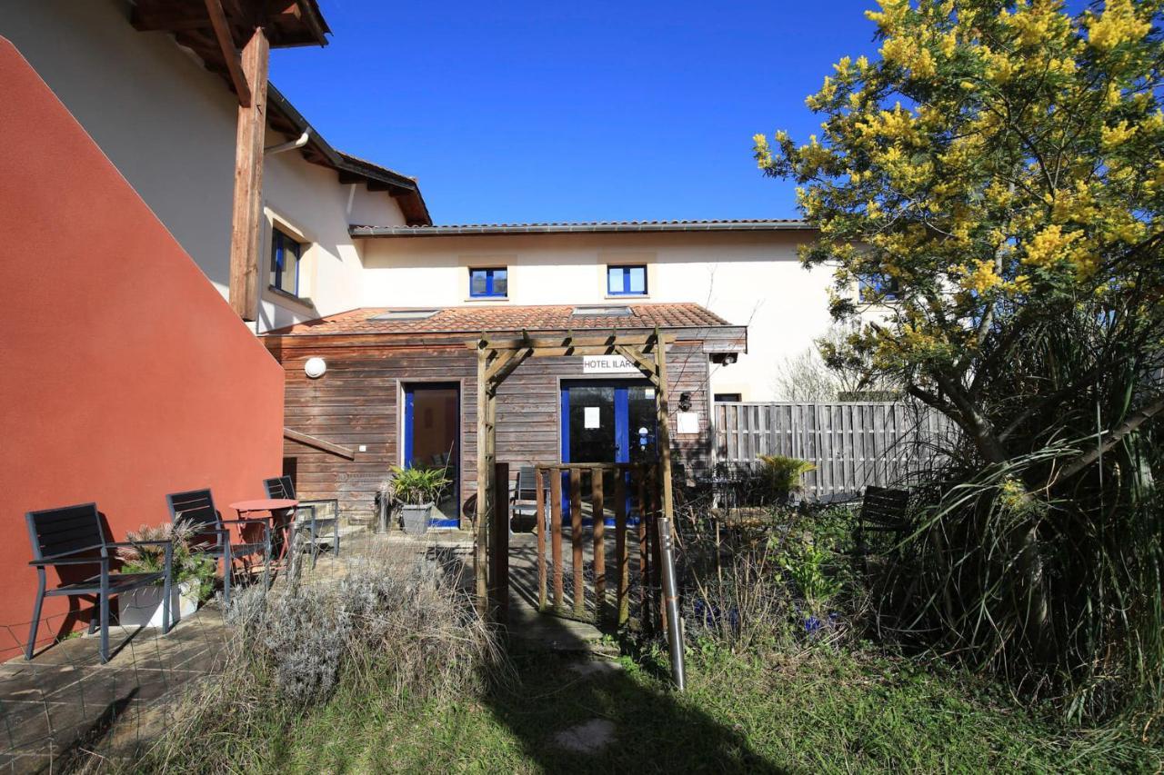 Hotel Ilargi Ascain Exterior photo